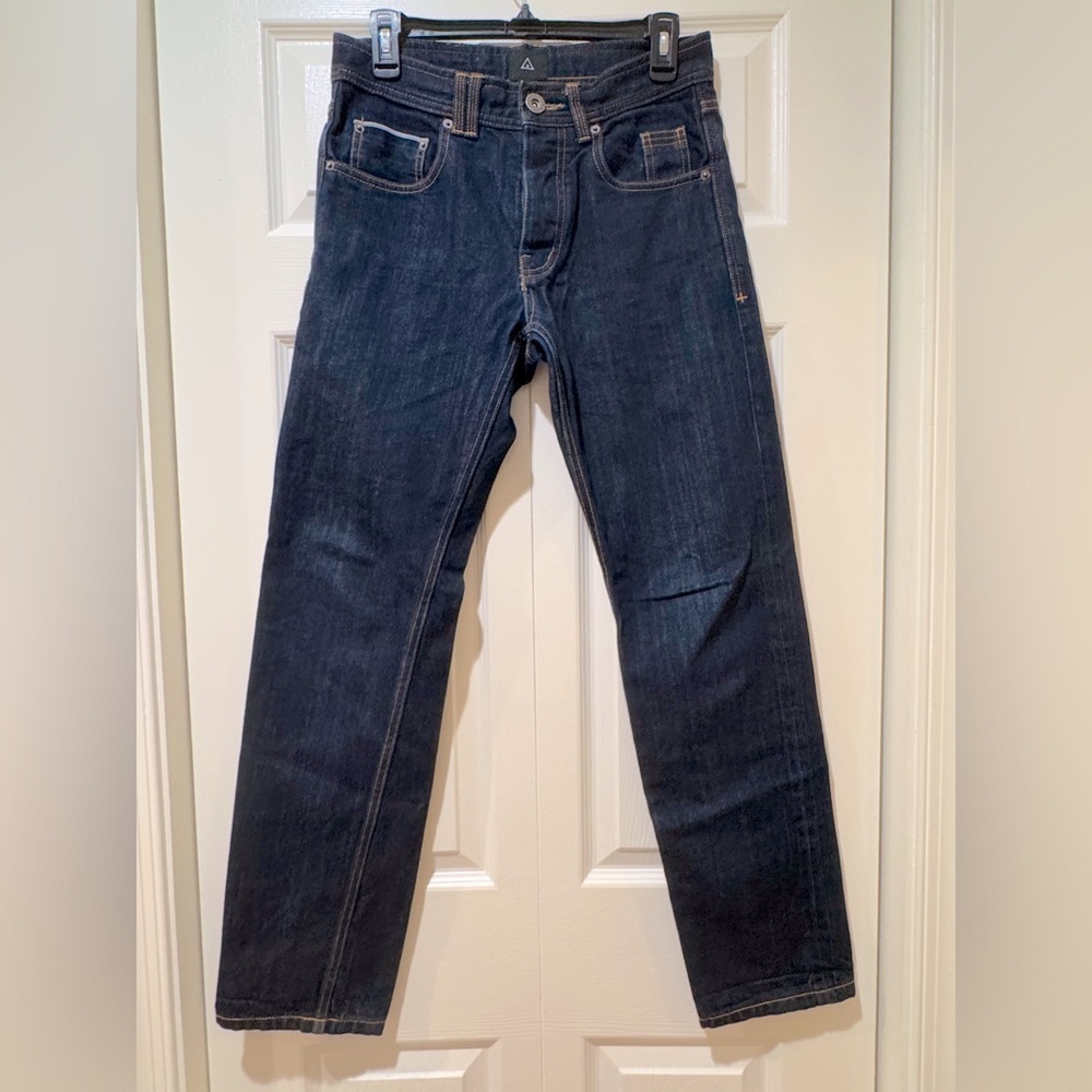 I luv Ugly men’s button fly hi stranger jeans. Size 30. Length est 31”. EUC.